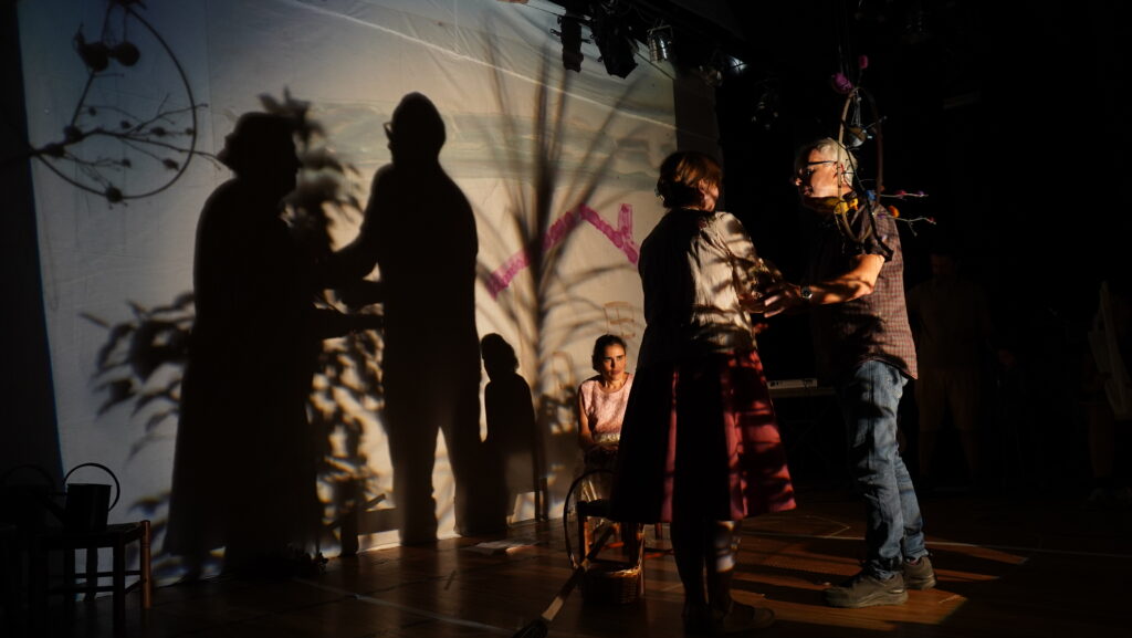 Teatro – A Menina que Amava a Música